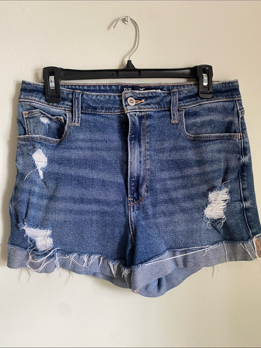 High Rise Mom Shorts by Hollister in Dark Denim